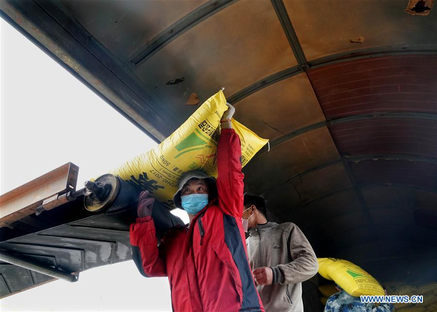 CHINA-HENAN-ZHENGZHOU-RAILWAY-SPRING PLOUGHING MATERIALS (CN)