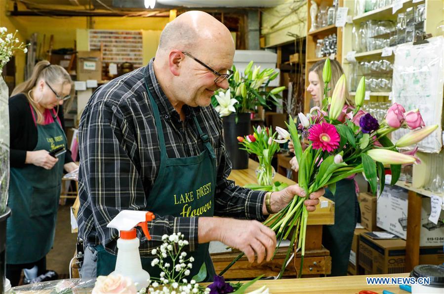 U.S.-ILLINOIS-LAKE FOREST FLOWERS-VALENTINE'S DAY