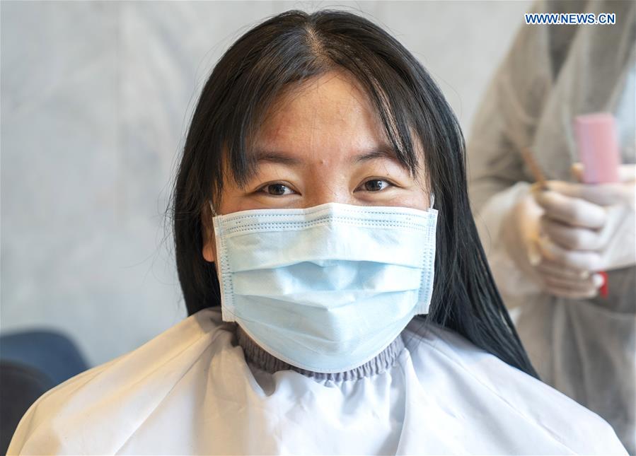 CHINA-HUBEI-WUHAN-LONGTAITOU DAY-MEDICAL STAFF-HAIRCUT (CN)