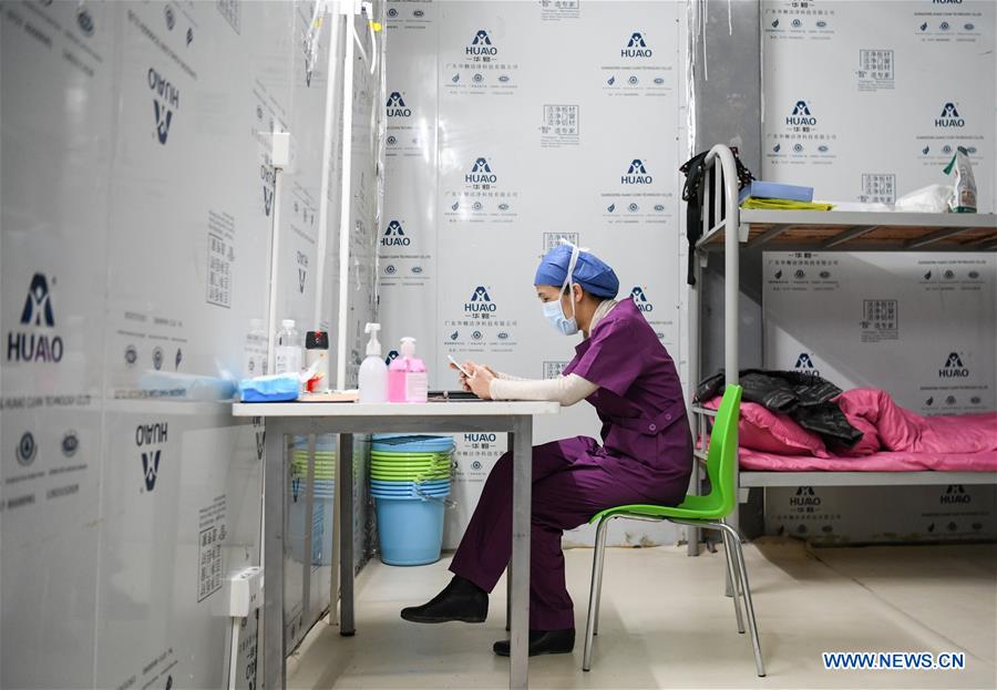 CHINA-HUBEI-WUHAN-COVID-19-LEISHENSHAN HOSPITAL-CLINICAL LABORATORY-FEMALE (CN)