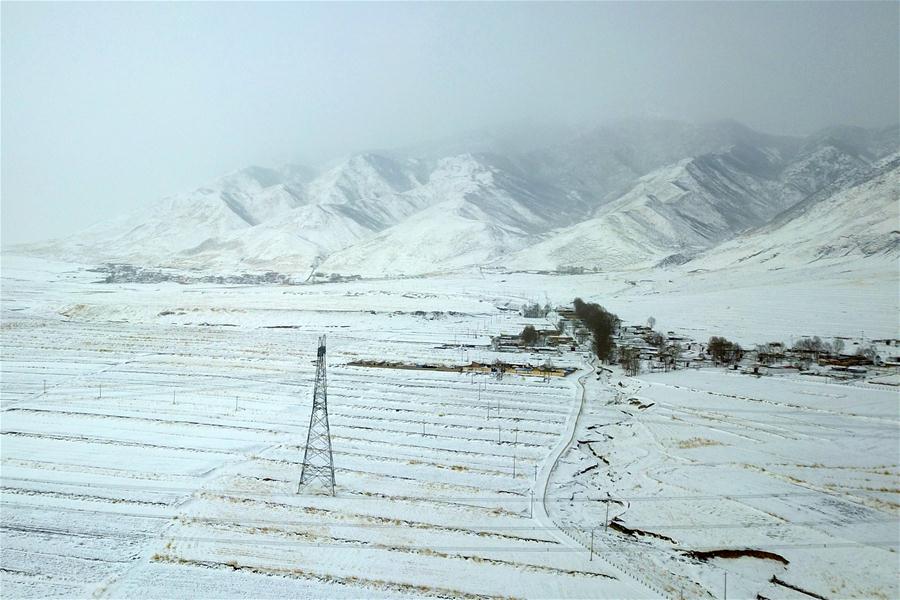 CHINA-GANSU-SNOW SCENERY (CN)