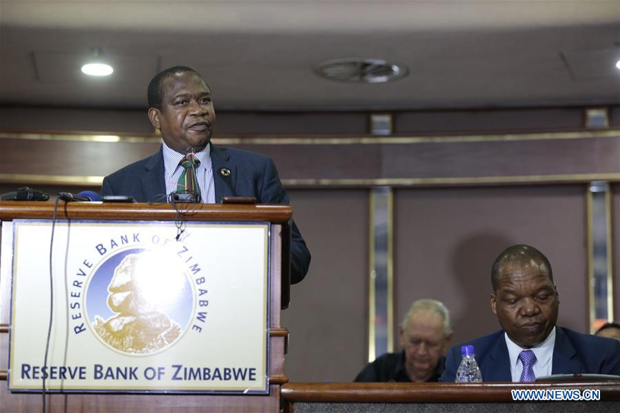 ZIMBABWE-HARARE-FINANCE MINISTER-PRESS CONFERENCE