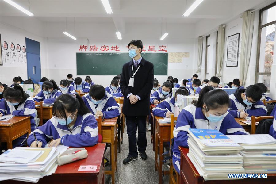 CHINA-GUIZHOU-STUDENTS-CLASS RESUMPTION (CN)