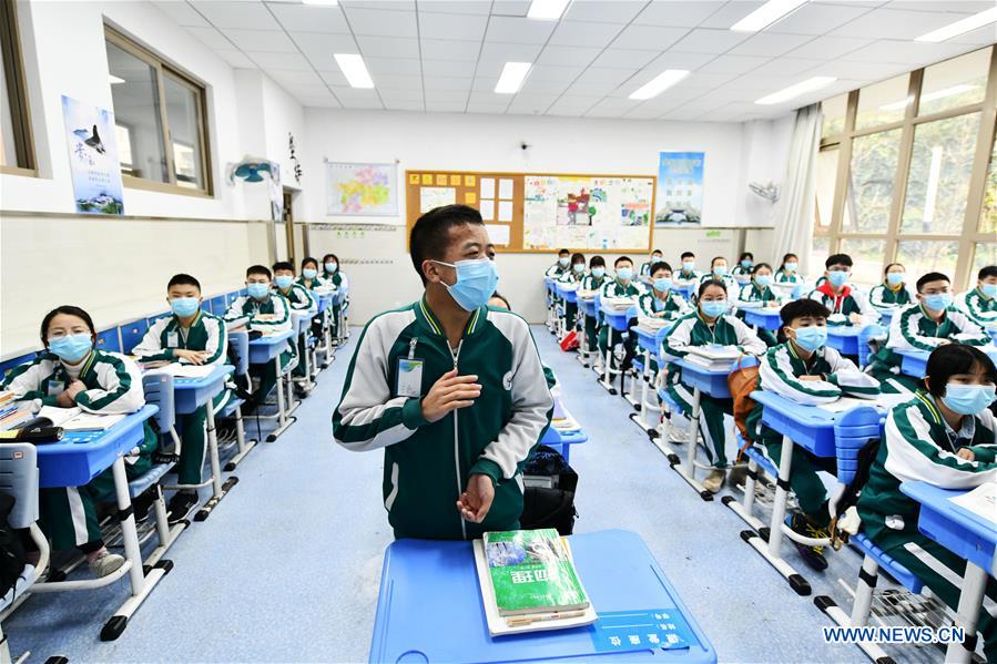 CHINA-GUIZHOU-STUDENTS-CLASS RESUMPTION (CN)