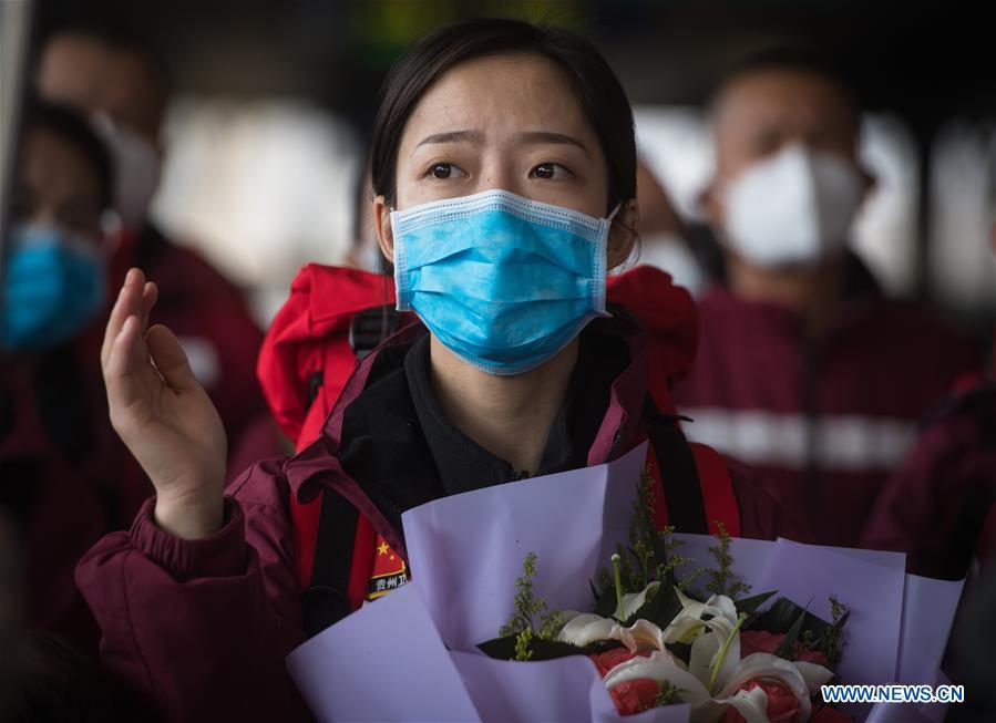 CHINA-WUHAN-COVID-19-MEDICS-DEPARTURE (CN)