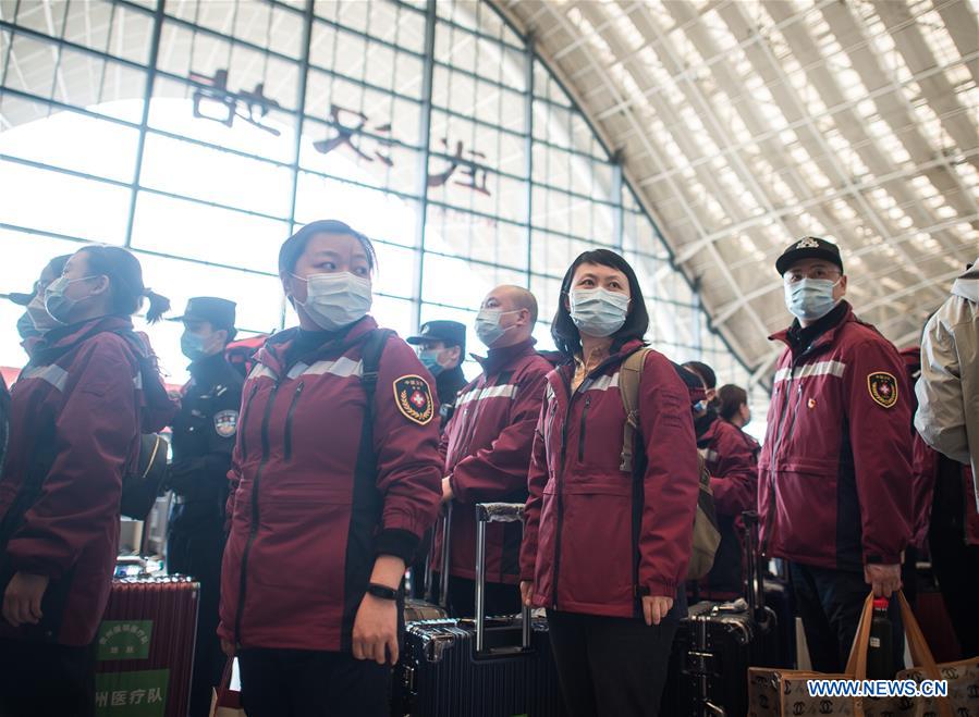 CHINA-WUHAN-COVID-19-MEDICS-DEPARTURE (CN)