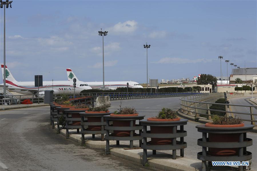 LEBANON-BEIRUT-AIRPORT-CLOSURE