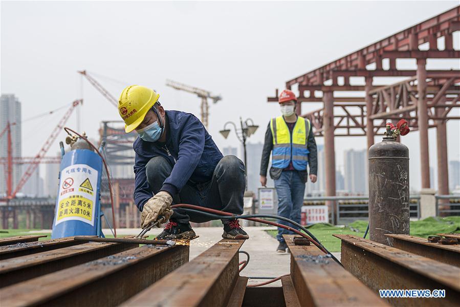 CHINA-HUBEI-WUHAN-BRIDGE-CONSTRUCTION-RESUMPTION (CN)