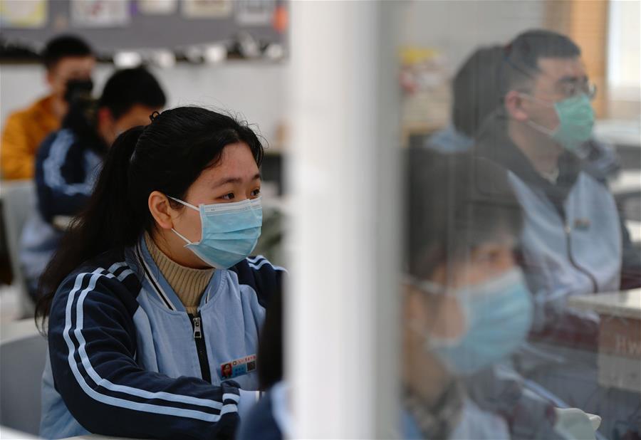 CHINA-FUJIAN-FUZHOU-SENIOR HIGH SCHOOL STUDENTS-RETURNING TO SCHOOL (CN)