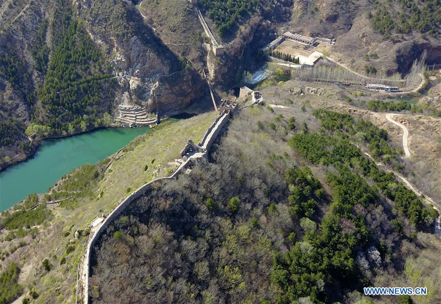 CHINA-BEIJING-GREAT WALL-SPRING SCENERY (CN)