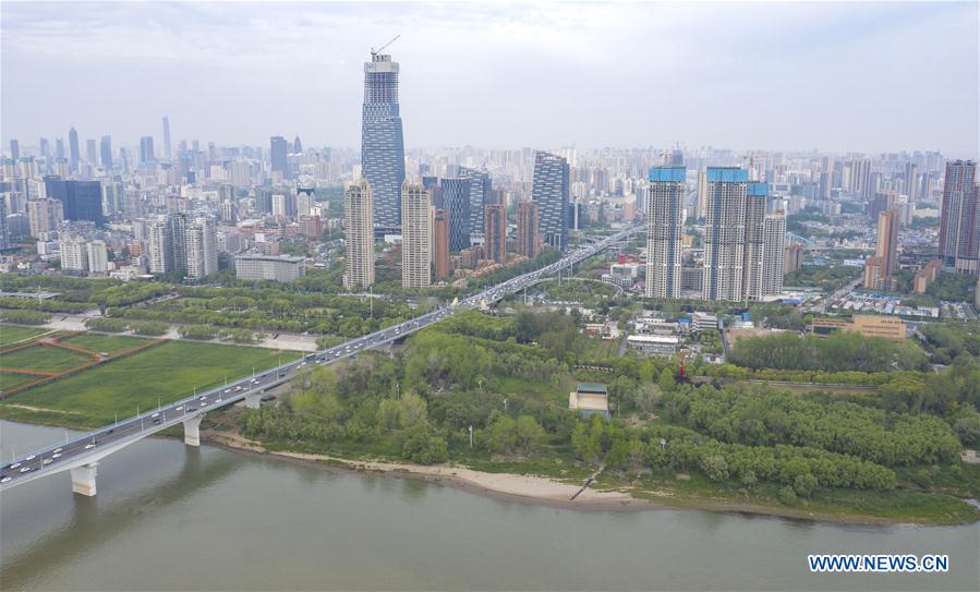 CHINA-HUBEI-WUHAN-THE SECOND YANGTZE RIVER BRIDGE-TRAFFIC (CN)