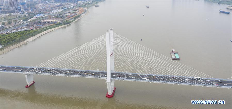 CHINA-HUBEI-WUHAN-THE SECOND YANGTZE RIVER BRIDGE-TRAFFIC (CN)