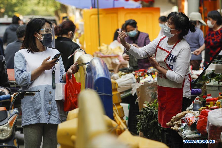 CHINA-WUHAN-DAILY LIFE-RETURNING TO NORMAL(CN)