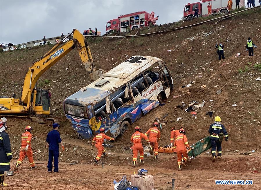 (SPOT NEWS)CHINA-JIANGXI-LEPING-ROAD ACCIDENT (CN)