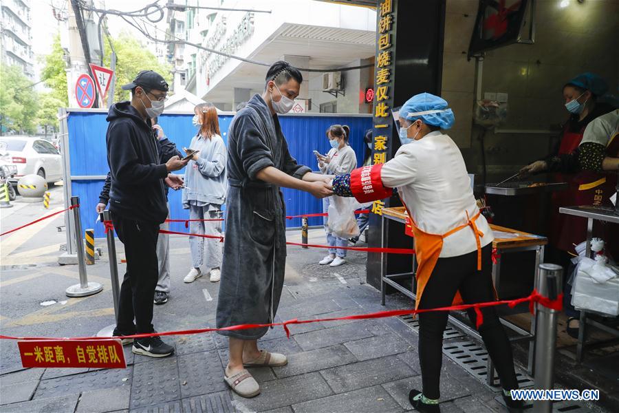 CHINA-HUBEI-WUHAN-BREAKFAST STORES-REOPENING (CN)