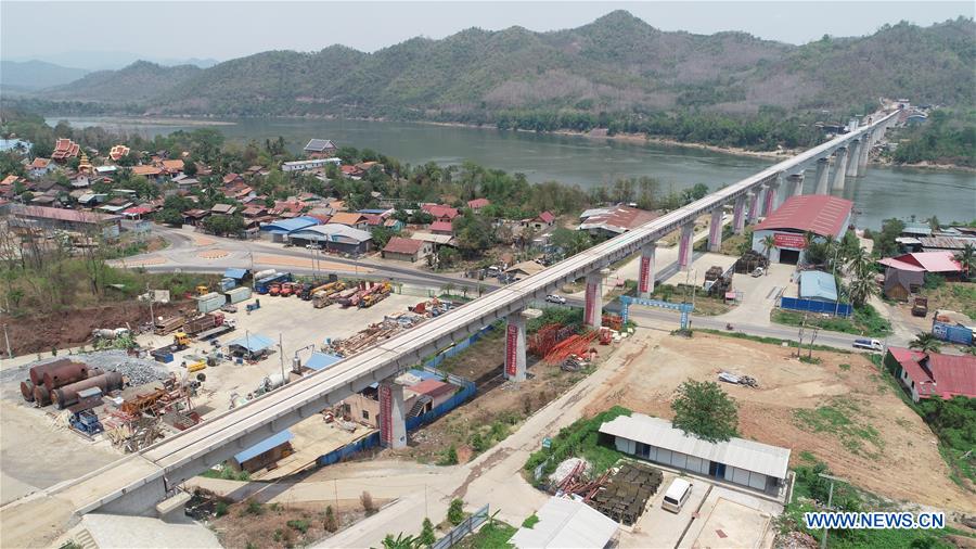 LAOS-CHINA-RAILWAY-BRIDGE-CONSTRUCTION