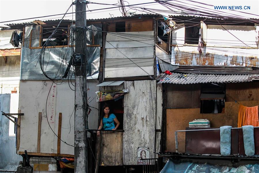 PHILIPPINES-QUEZON CITY-SLUM AREA