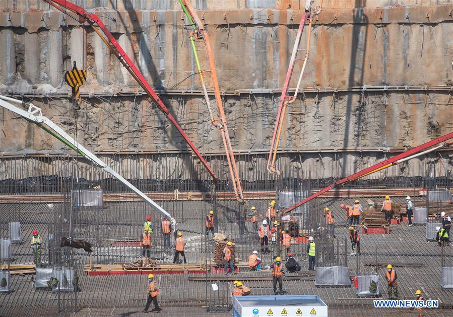 CHINA-HUBEI-WUHAN-CONSTRUCTION WORKERS (CN)