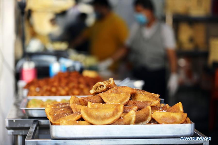 IRAQ-BAGHDAD-RAMADAN-SWEETS