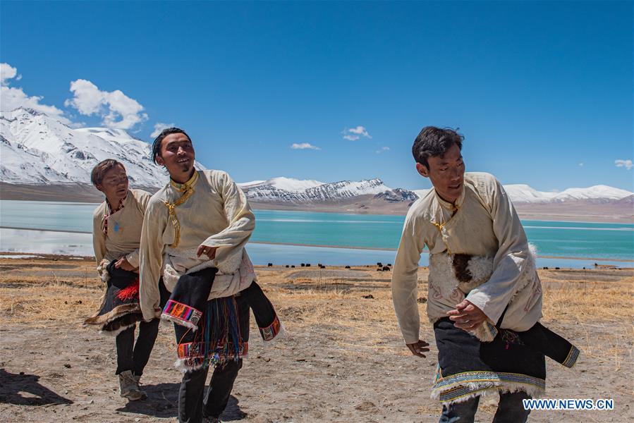 CHINA-TIBET-SPRING PLOUGHING (CN)