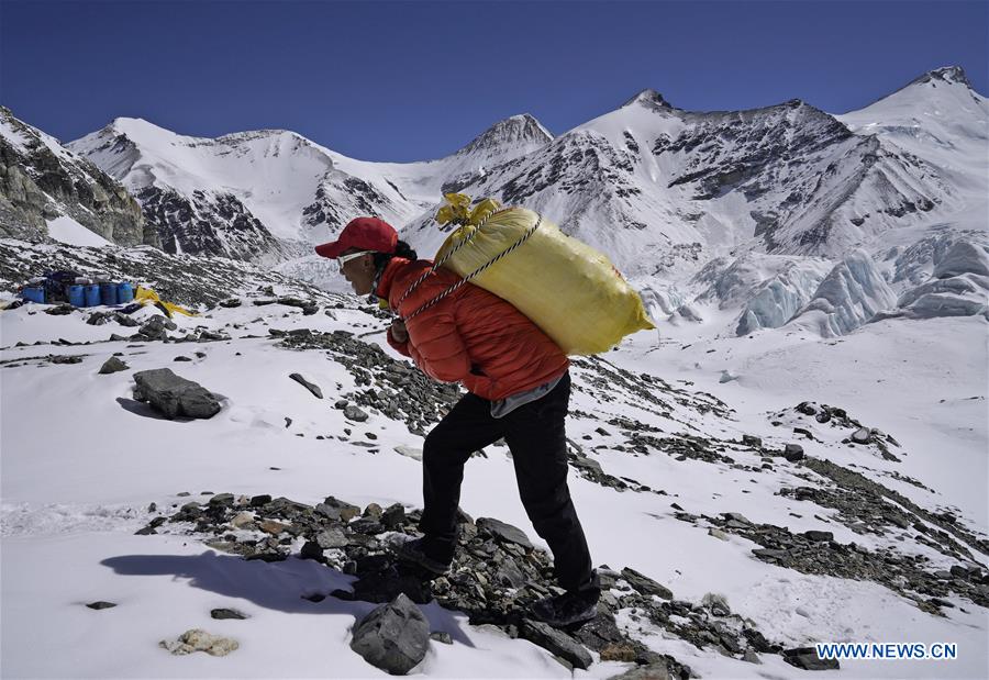 (InTibet)CHINA-TIBET-MOUNT QOMOLANGMA-REMEASUREMENT-ADVANCE CAMP (CN) 