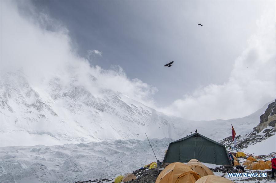 (InTibet) CHINA-TIBET-MOUNT QOMOLANGMA-REMEASUREMENT-ADVANCE CAMP (CN)