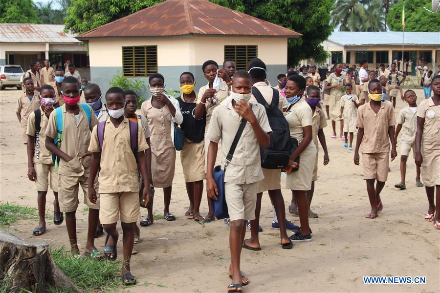 BENIN-COTONOU-COVID-19-STUDENTS-BACK TO SCHOOL