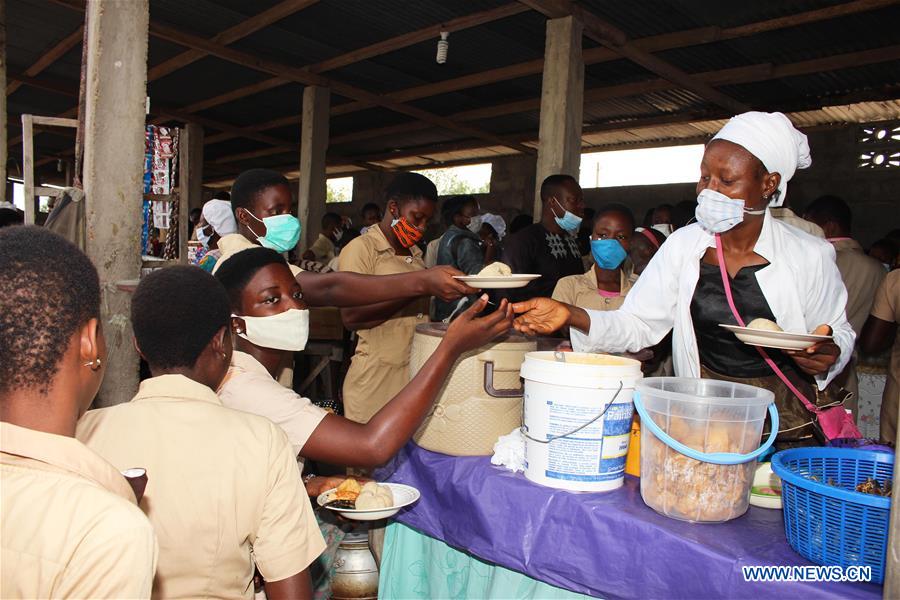 BENIN-COTONOU-COVID-19-STUDENTS-BACK TO SCHOOL