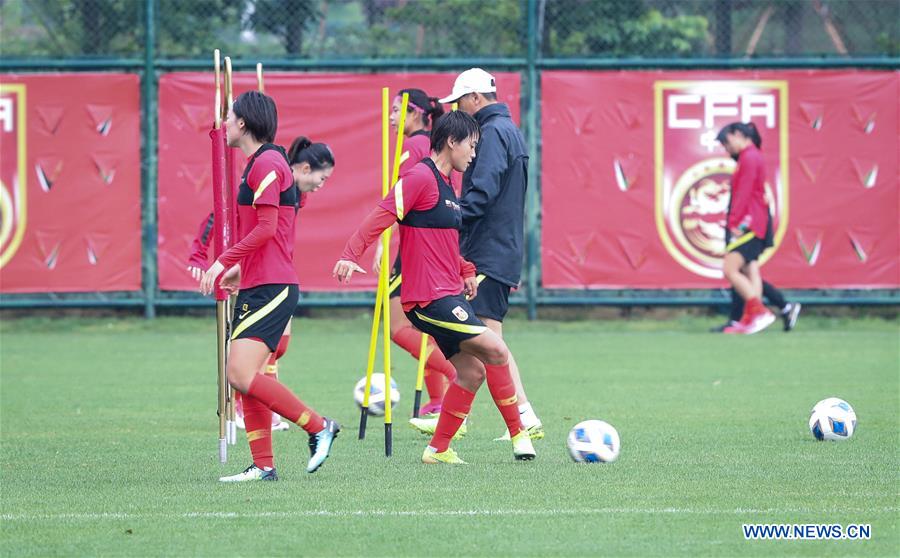 (SP)CHINA-SUZHOU-FOOTBALL-CHINA'S WOMEN'S NATIONAL TEAM-TRAINING SESSION (CN)