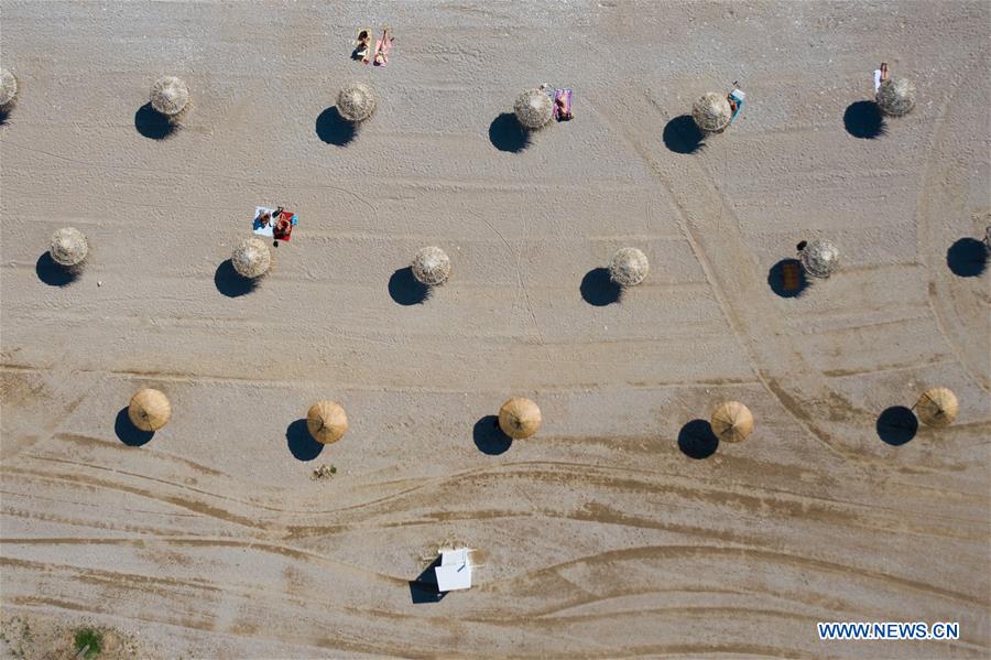 GREECE-ATHENS-TOURISM-BEACH