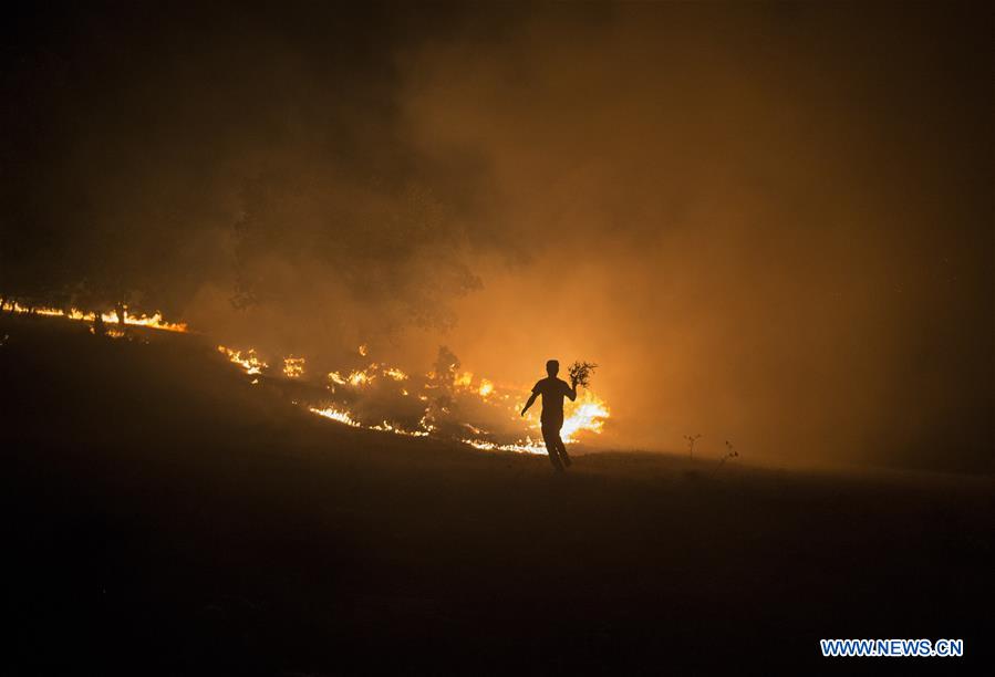 IRAN-ZAGROS MOUNTAIN-FIRE