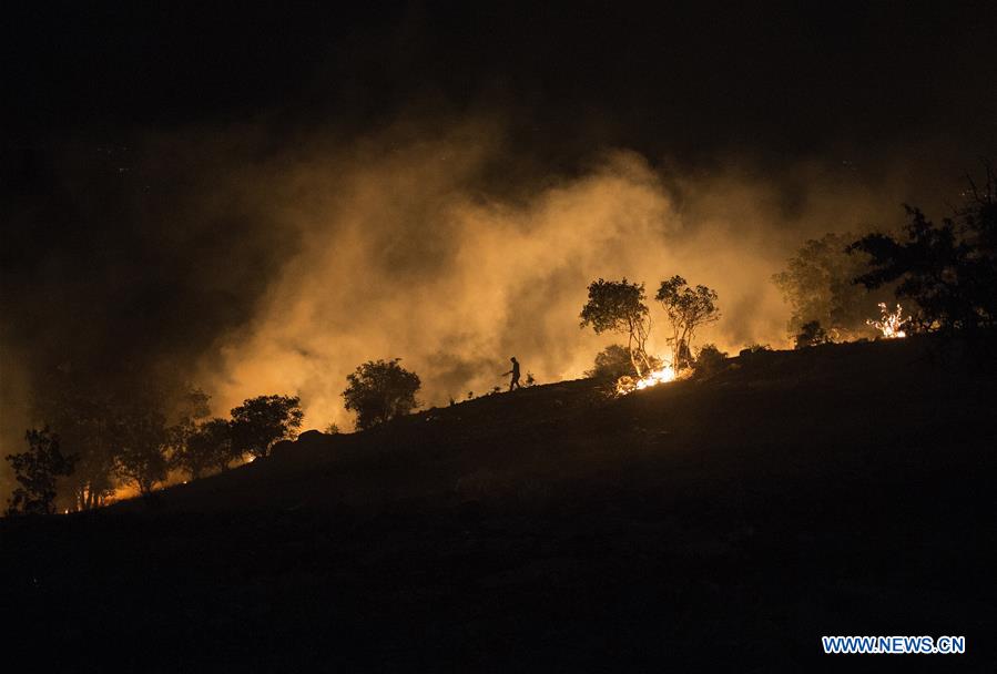 IRAN-ZAGROS MOUNTAIN-FIRE