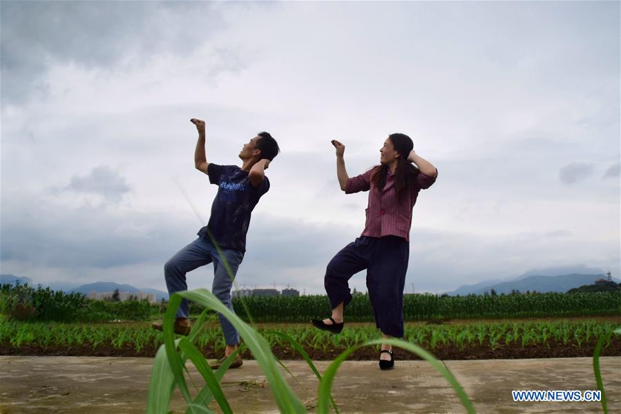 CHINA-ZHEJIANG-RUIAN-RURAL LIFE-CHOREOGRAPHY (CN)