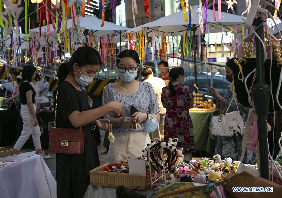 CHINA-CHENGDU-NIGHT ECONOMY (CN)