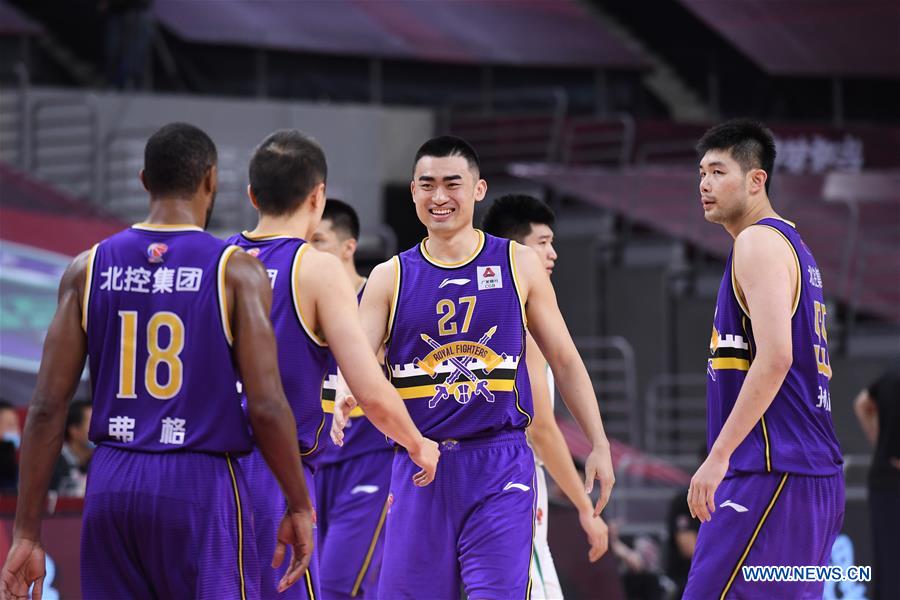 (SP)CHINA-DONGGUAN-BASKETBALL-CBA LEAGUE-BEIJING ROYAL FIGHTERS VS SHANDONG HEROES (CN)