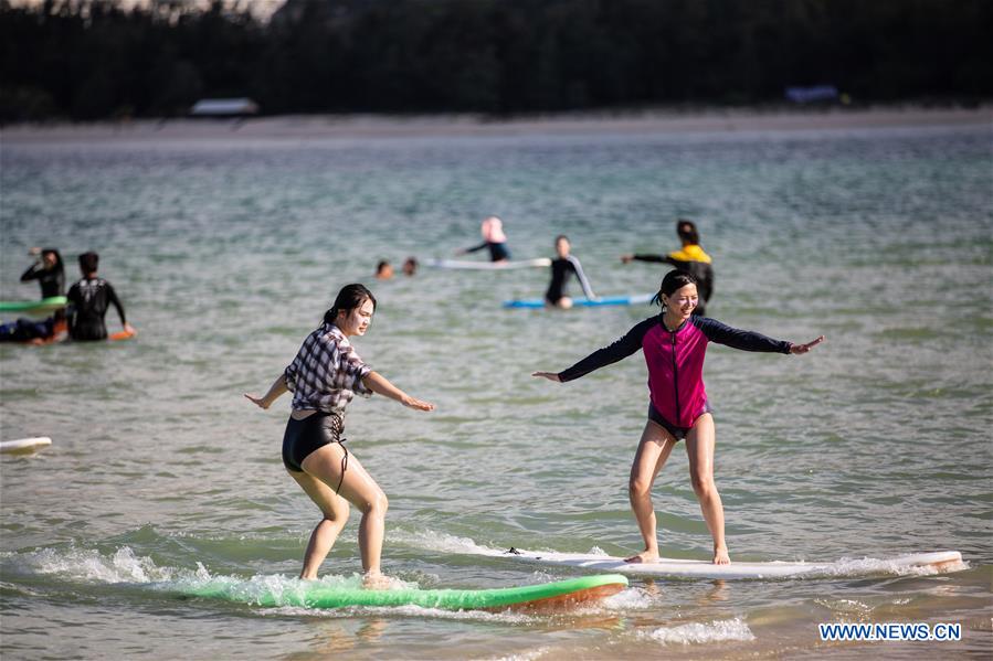 (SP) CHINA-SANYA-RELAXING