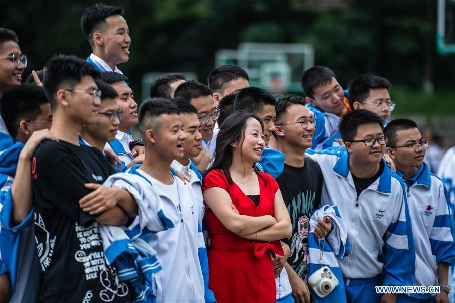 CHINA-GUIYANG-HIGH SCHOOL-GRADUATION CEREMONY(CN)