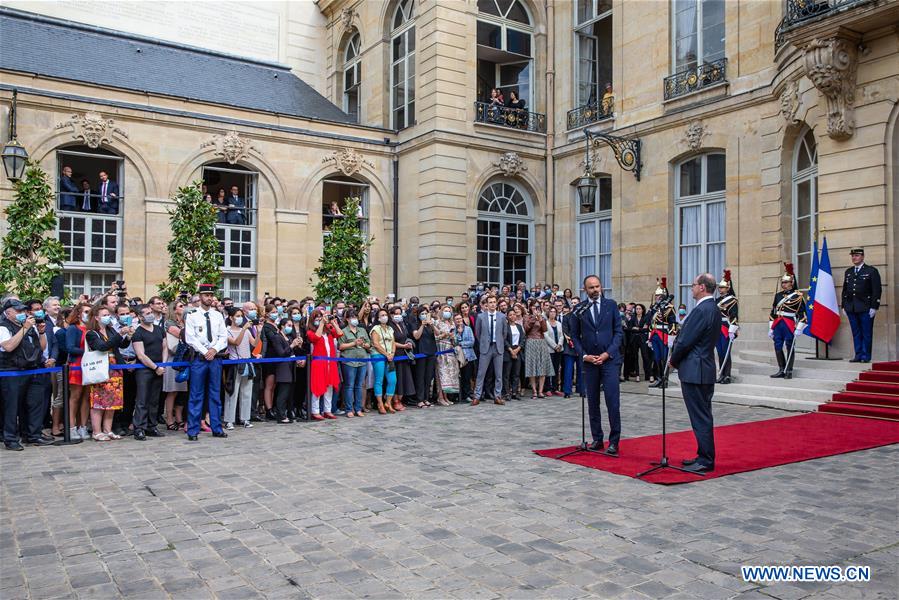 FRANCE-PARIS-PM-HANDOVER CEREMONY