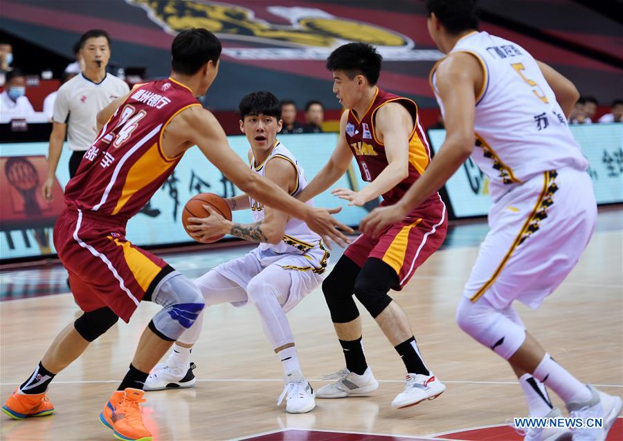 (SP)CHINA-QINGDAO-BASKETBALL-CBA LEAGUE-ZHEJIANG LIONS VS ZHEJIANG GOLDEN BULLS (CN)