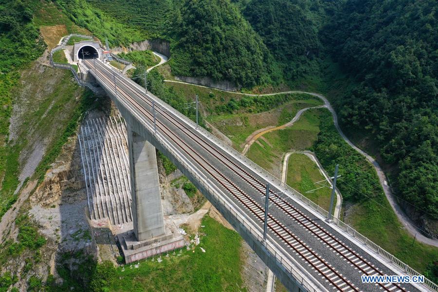 CHINA-GUIZHOU-ANSHUN-LIUPANSHUI-RAILWAY (CN)