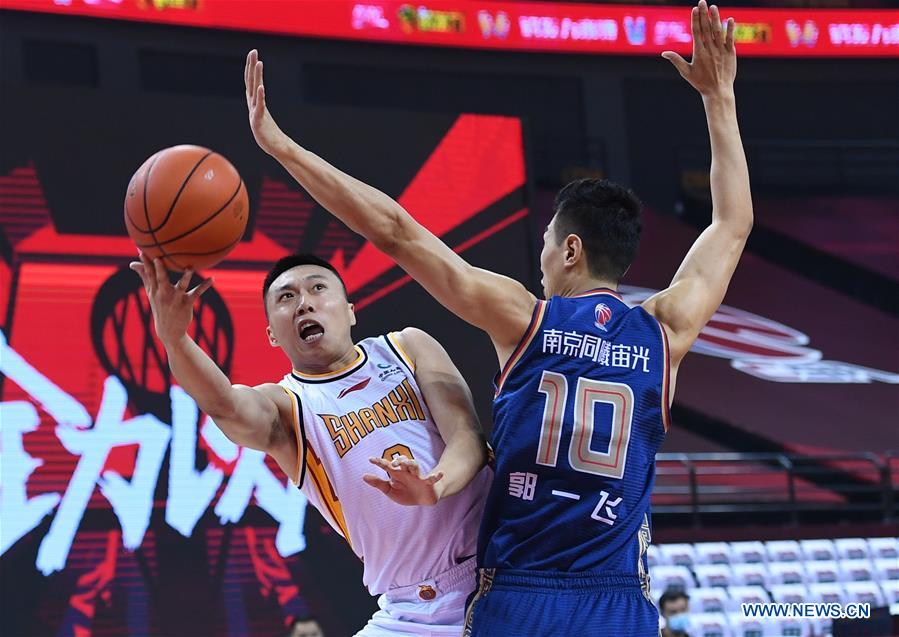 (SP)CHINA-QINGDAO-BASKETBALL-CBA LEAGUE-SHANXI LOONGS VS NANJING MONKEY KINGS (CN)