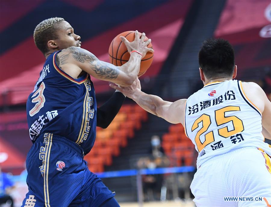 (SP)CHINA-QINGDAO-BASKETBALL-CBA LEAGUE-SHANXI LOONGS VS NANJING MONKEY KINGS (CN)