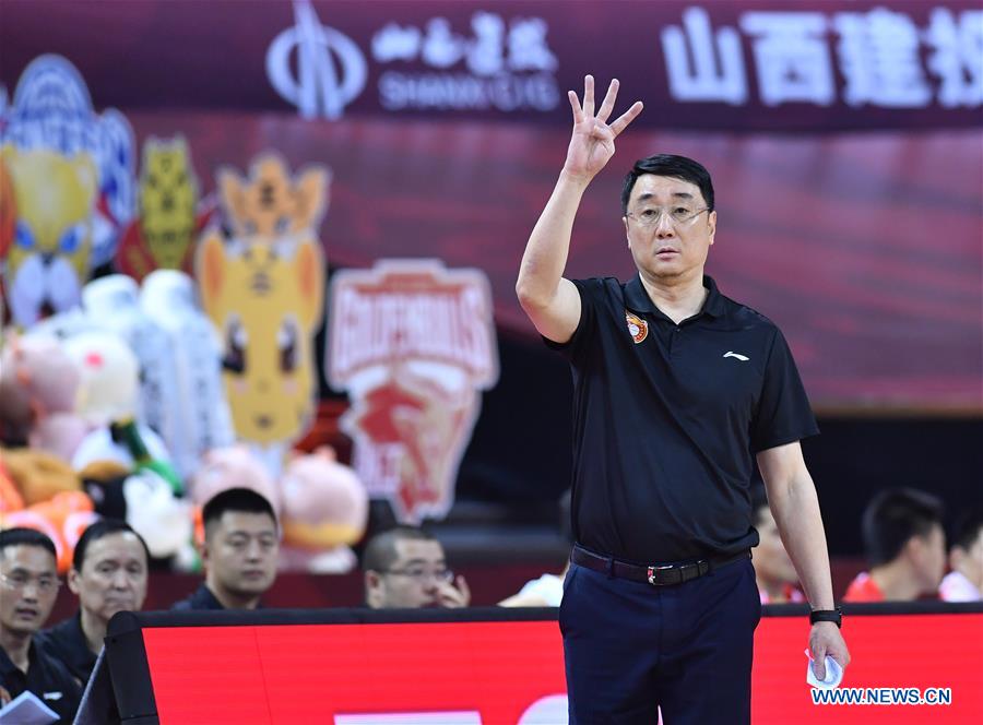 (SP)CHINA-QINGDAO-BASKETBALL-CBA LEAGUE-SHANXI LOONGS VS NANJING MONKEY KINGS (CN)