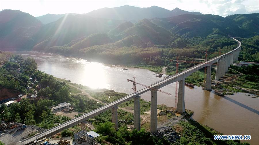 LAOS-VIENTIANE-CHINA-LAOS RAILWAY-BRIDGE-BEAM INSTALLATION-COMPLETION