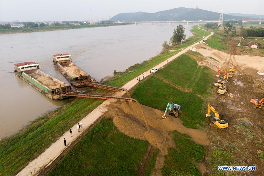 CHINA-HUNAN-LIXIAN-FLOOD-DAM REPAIRING (CN)