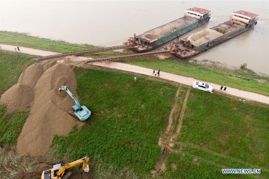 CHINA-HUNAN-LIXIAN-FLOOD-DAM REPAIRING (CN)