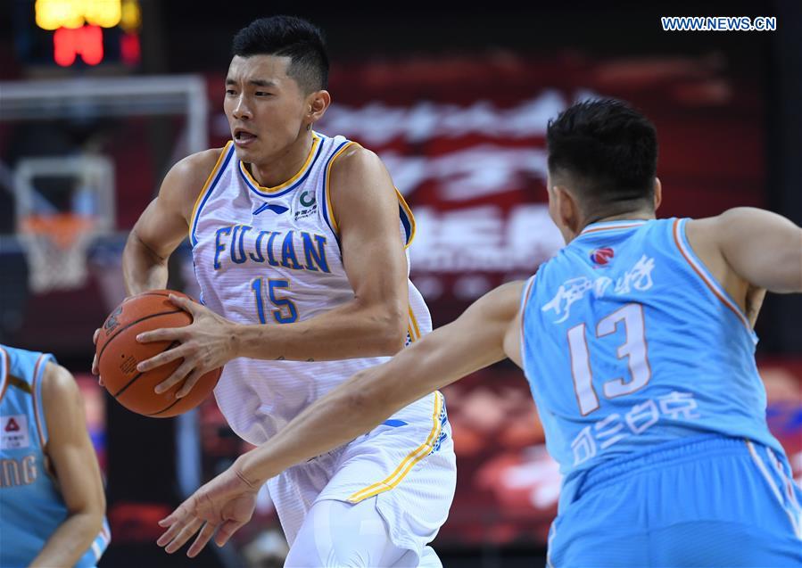 (SP)CHINA-QINGDAO-BASKETBALL-CBA LEAGUE-FUJIAN STURGEONS VS XINJIANG FLYING TIGERS(CN)