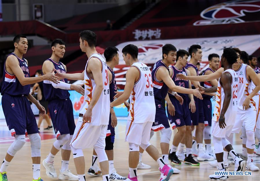 (SP)CHINA-QINGDAO-BASKETBALL-CBA LEAGUE-JILIN NORTHEAST TIGERS VS GUANGZHOU LOONG LIONS(CN)