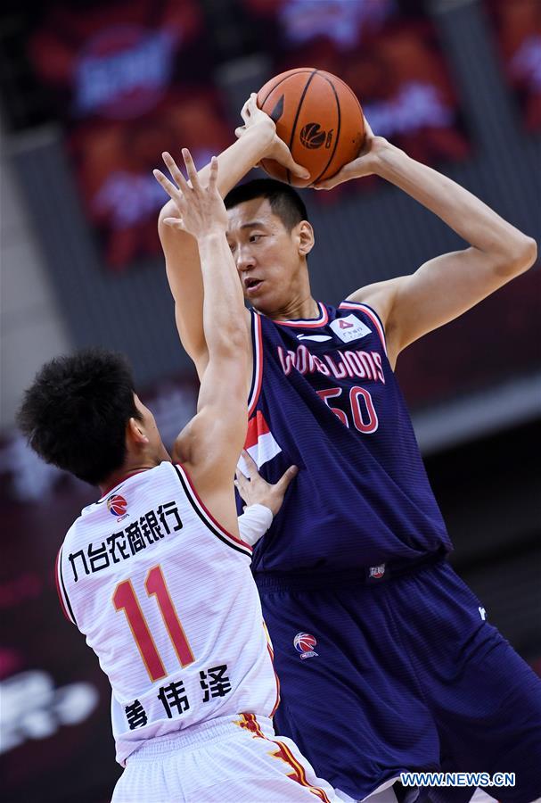 (SP)CHINA-QINGDAO-BASKETBALL-CBA LEAGUE-JILIN NORTHEAST TIGERS VS GUANGZHOU LOONG LIONS(CN)