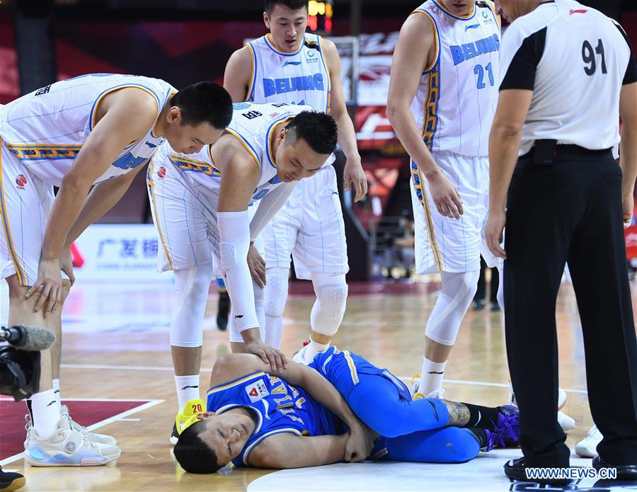 (SP)CHINA-QINGDAO-BASKETBALL-CBA LEAGUE-BEIJING DUCKS VS FUJIAN STURGEONS(CN)